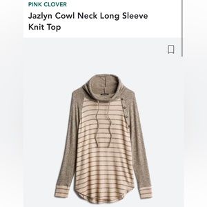 Pink Clover tonic sweater, size large